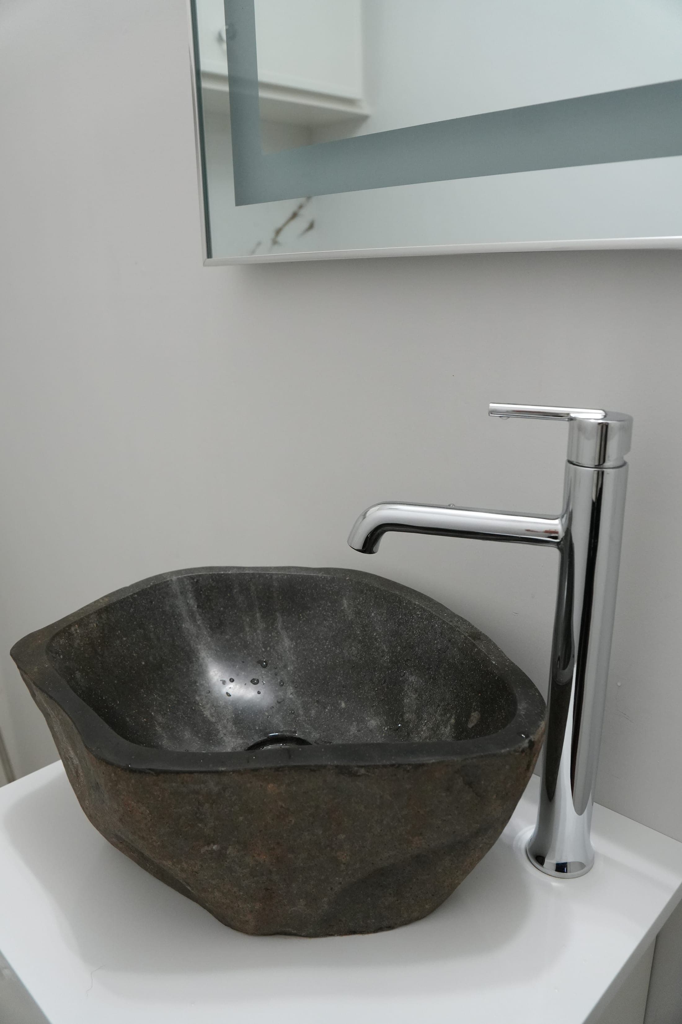 Bathrooms 4